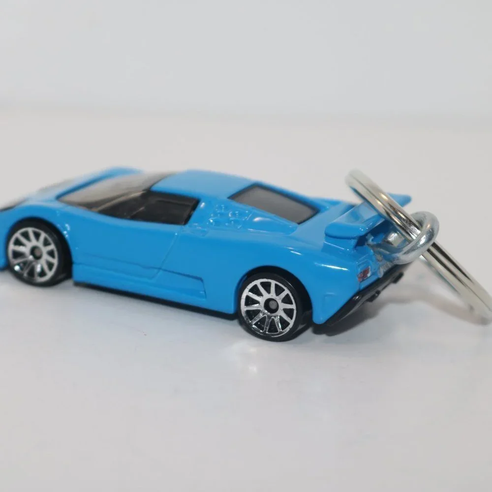 Hot Wheels Exotics 1994 Bugatti EB110 SS CUSTOM keychain